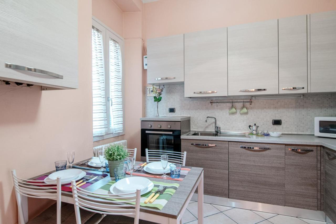Casa Paola - Downtown Cernobbioアパートメント エクステリア 写真